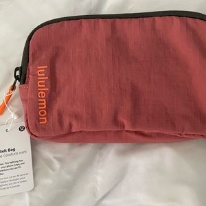 Lululemon mini belt bag